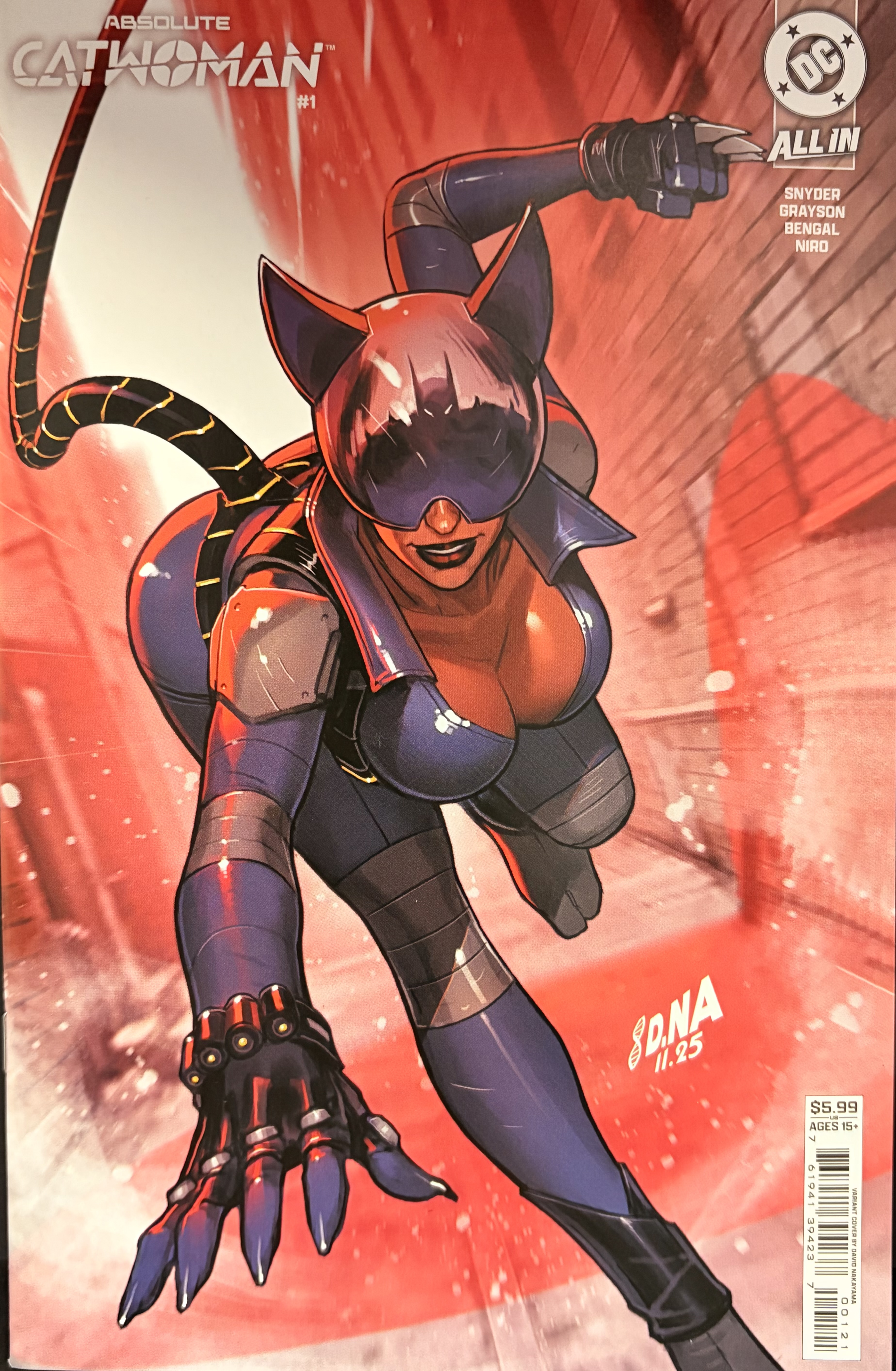 Absolute Catwoman #1